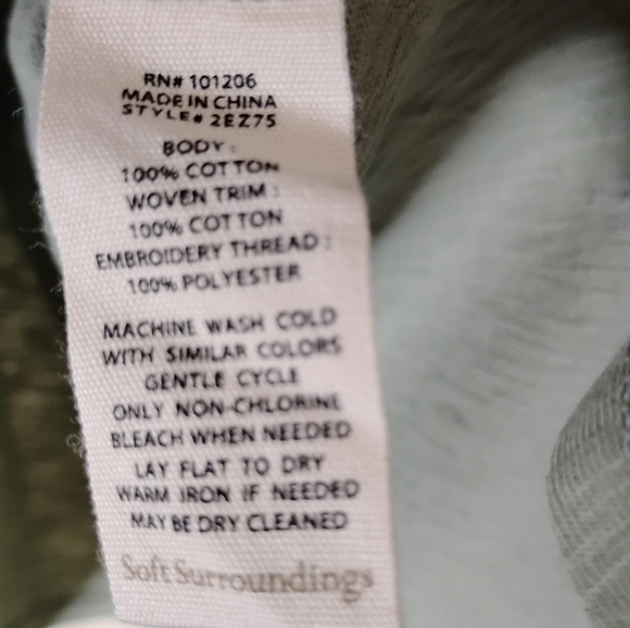 Soft Surroundings Spring Thaw Embroidered Tunic Top Sage Green - Picture 8 of 8